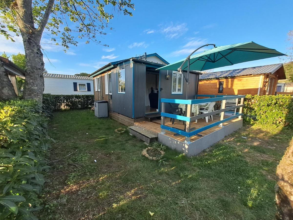 Chalet Pour 5 Personnes Equipe Sur Emplacement Privatif Dans Camping 4 Etoiles Appartenant Et Gere Par Un Particulier Hotel Foix Luaran gambar