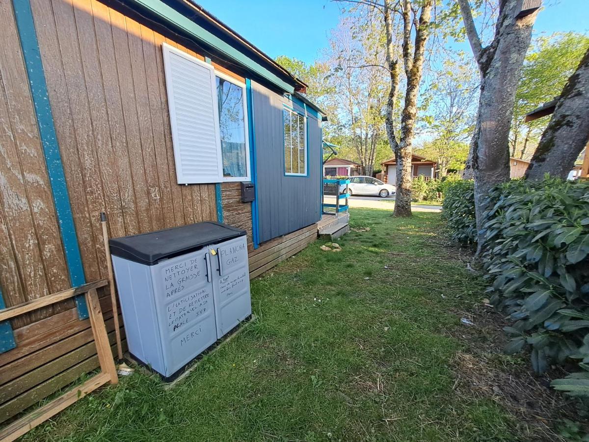 Chalet Pour 5 Personnes Equipe Sur Emplacement Privatif Dans Camping 4 Etoiles Appartenant Et Gere Par Un Particulier Hotel Foix Luaran gambar
