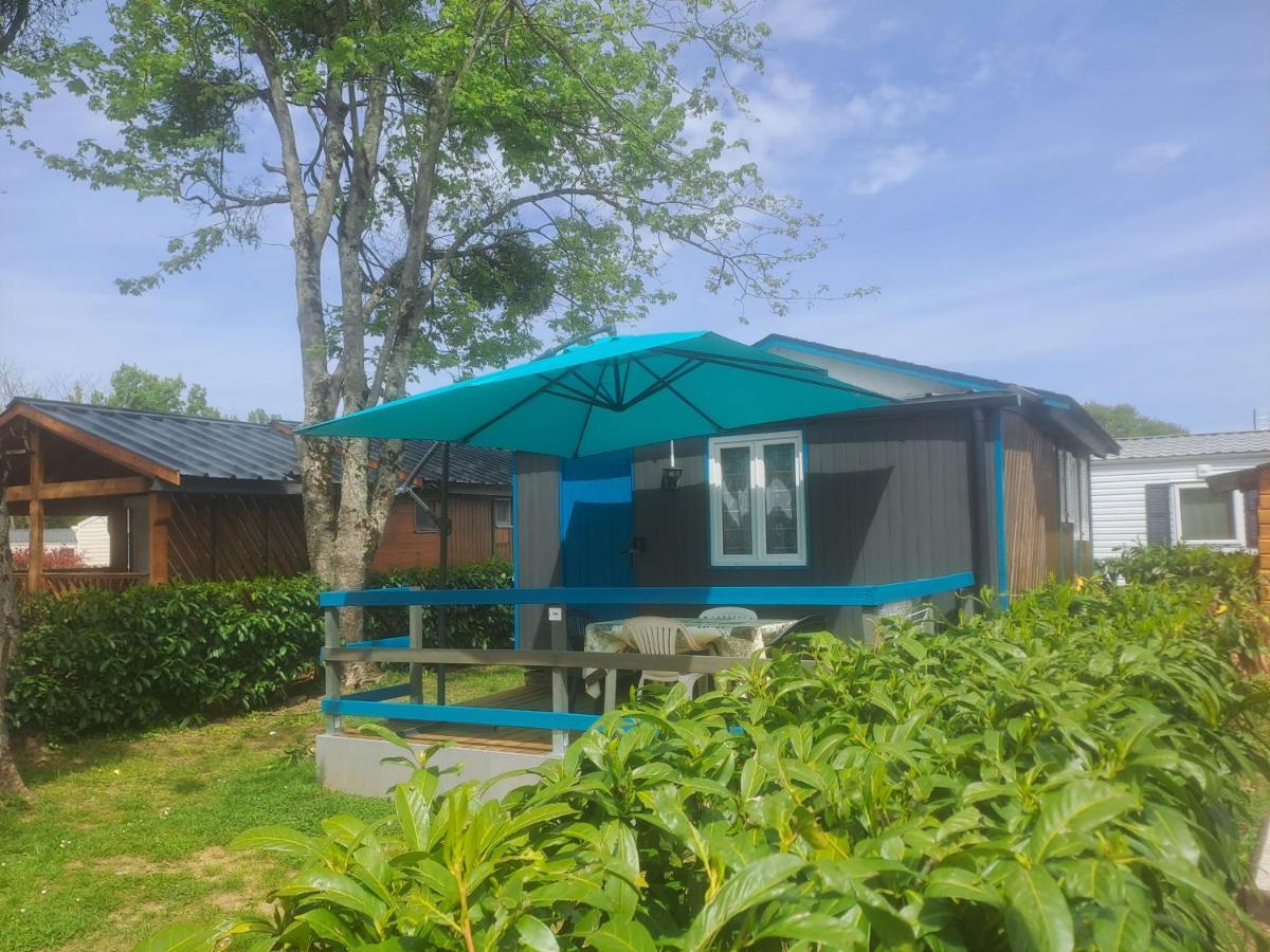 Chalet Pour 5 Personnes Equipe Sur Emplacement Privatif Dans Camping 4 Etoiles Appartenant Et Gere Par Un Particulier Hotel Foix Luaran gambar
